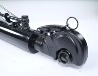 Hydraulischer Oberlenker | Kat 3 / Ø 32 mm | (655–935 mm) | mit Fanghaken | mit Sperrblock und 2 Hydraulikschläuchen